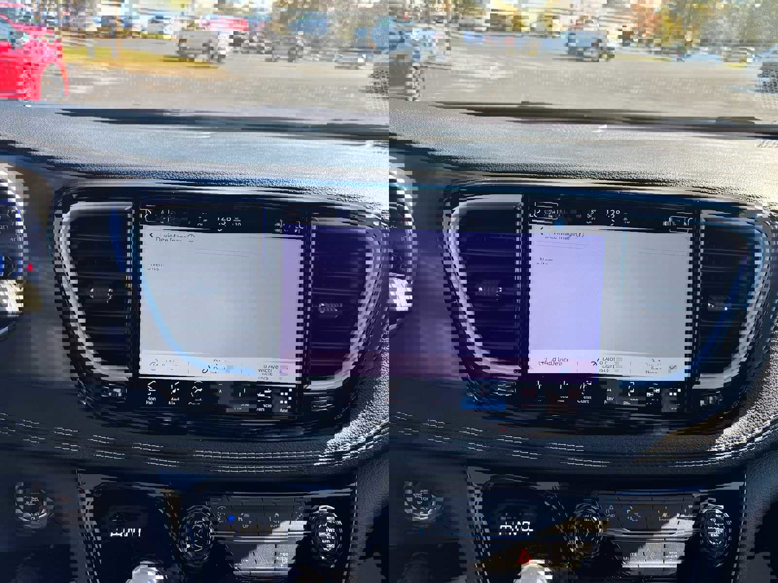 New 2026 Chrysler Pacifica Select image 35