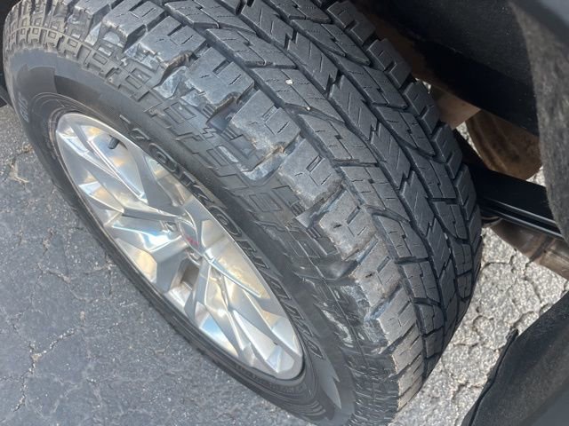 Used 2020 GMC Sierra 1500 SLT image 9