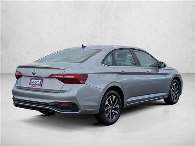 Used 2024 Volkswagen Jetta S image 5