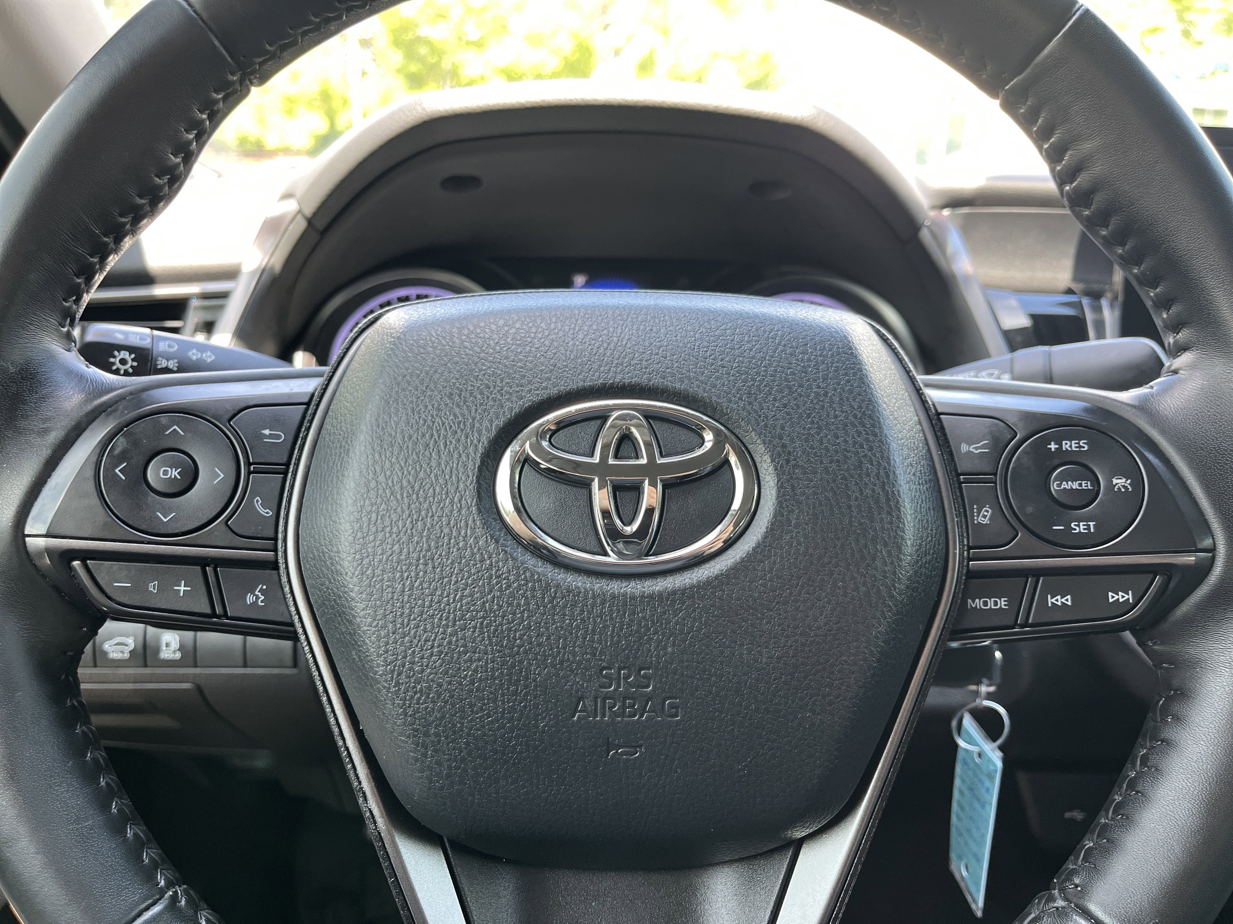 Used 2023 Toyota Camry SE FWD image 10