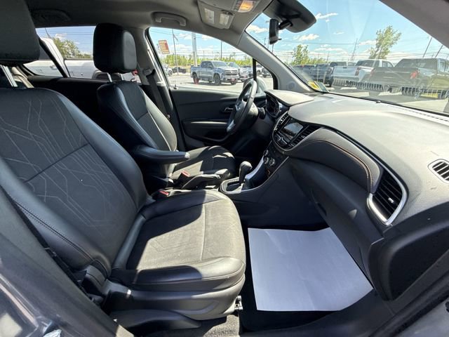 Certified 2019 Chevrolet Trax LT w/ LT Convenience Package AWD/4WD image 25