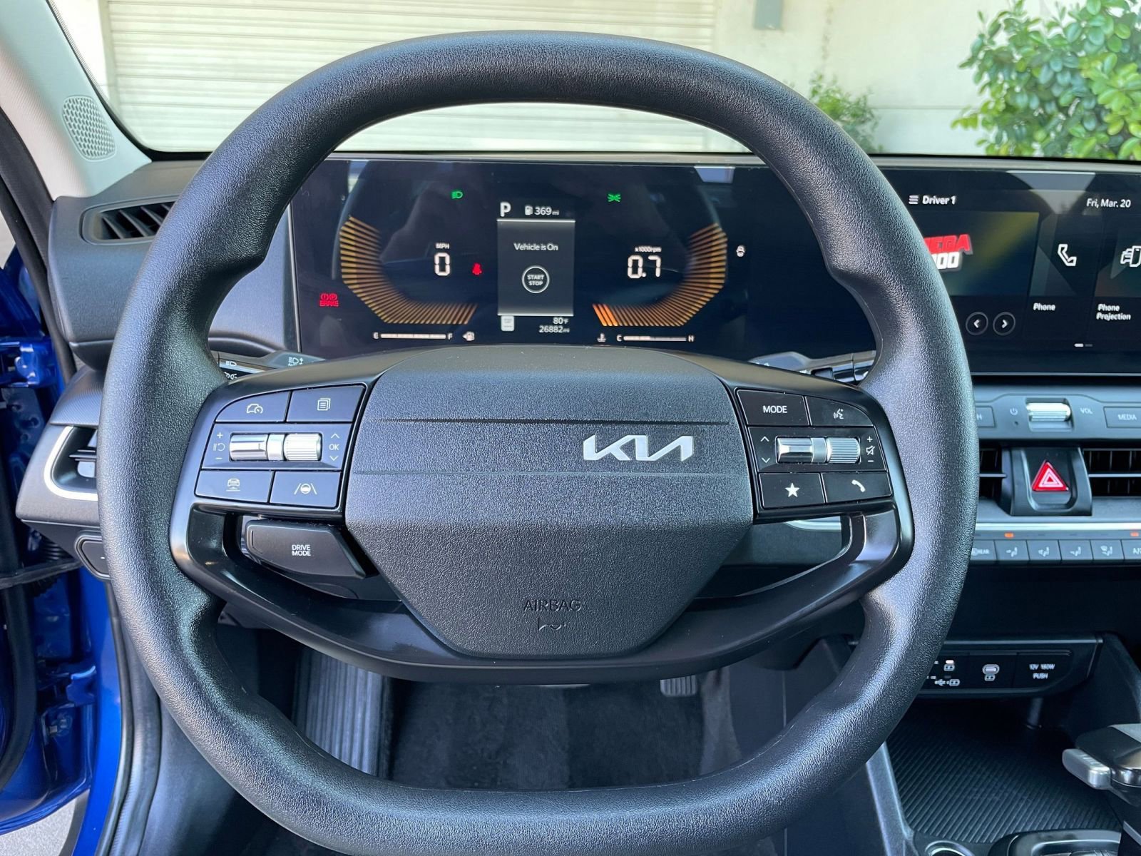 Used 2025 Kia K4 LXS image 28