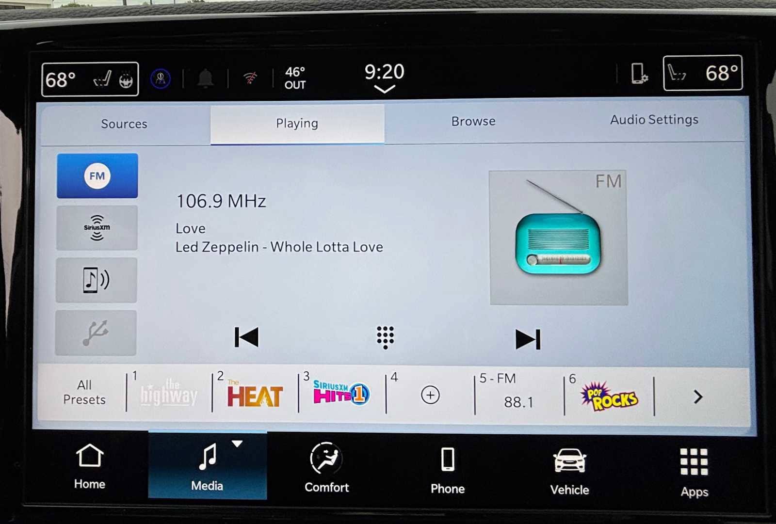 New 2026 Chrysler Pacifica Select FWD image 30