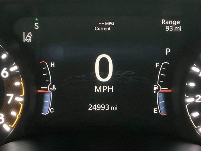 Used 2023 Jeep Compass Latitude image 23