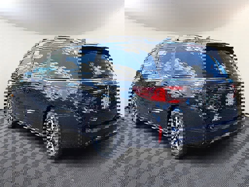 New 2026 Honda Odyssey EX-L image 4