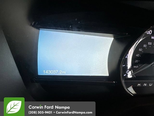 Used 2018 Ford Explorer XLT w/ Equipment Group 201A AWD/4WD image 9
