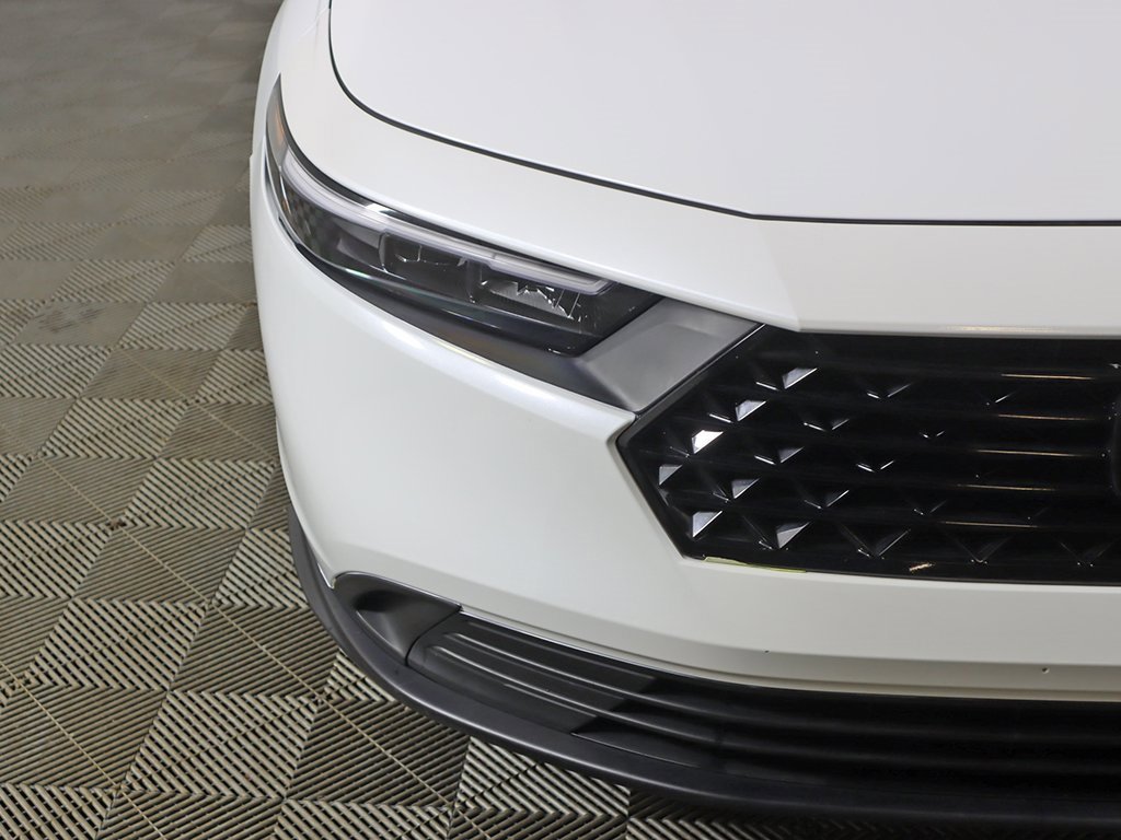 Used 2025 Honda Accord LX image 10