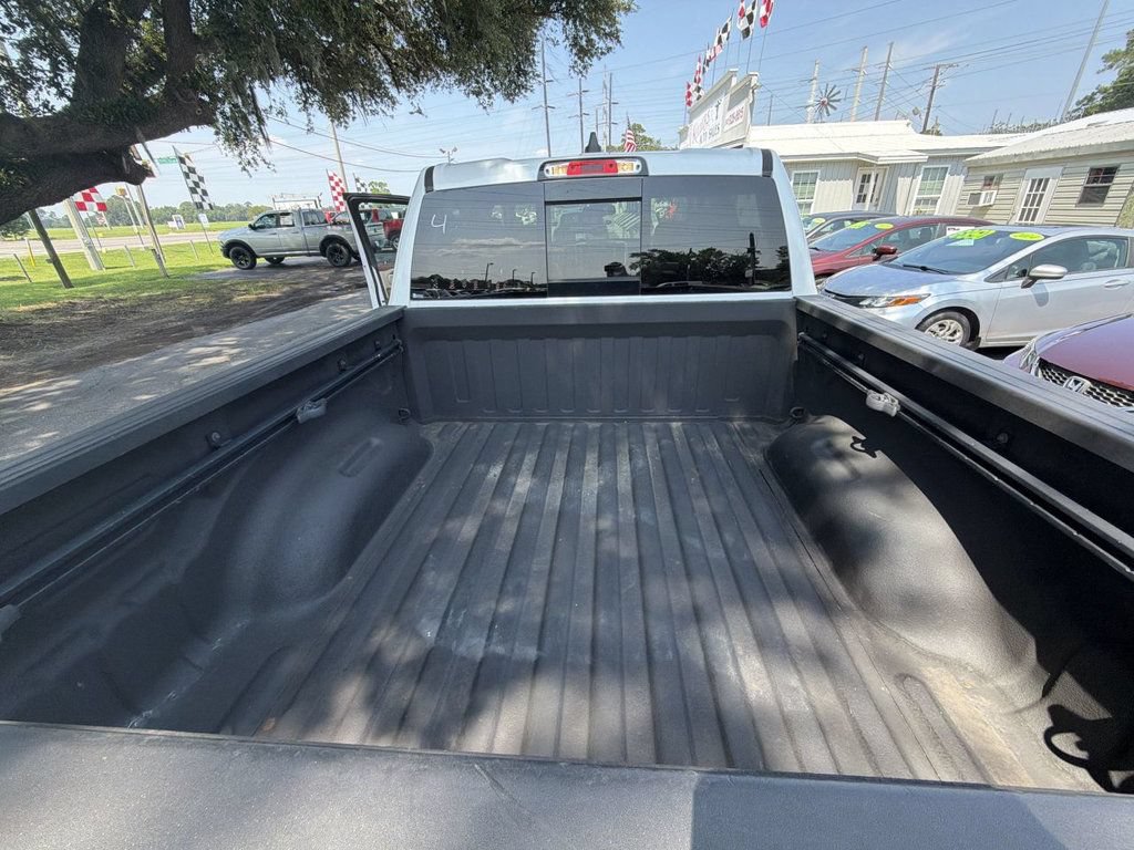 Used 2019 RAM 1500 Laramie AWD/4WD image 22
