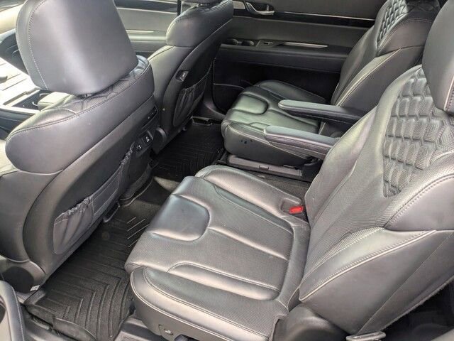 Used 2021 Hyundai Palisade Limited image 15