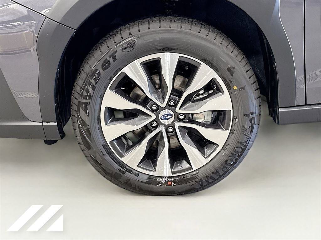 Certified 2025 Subaru Outback Limited image 33