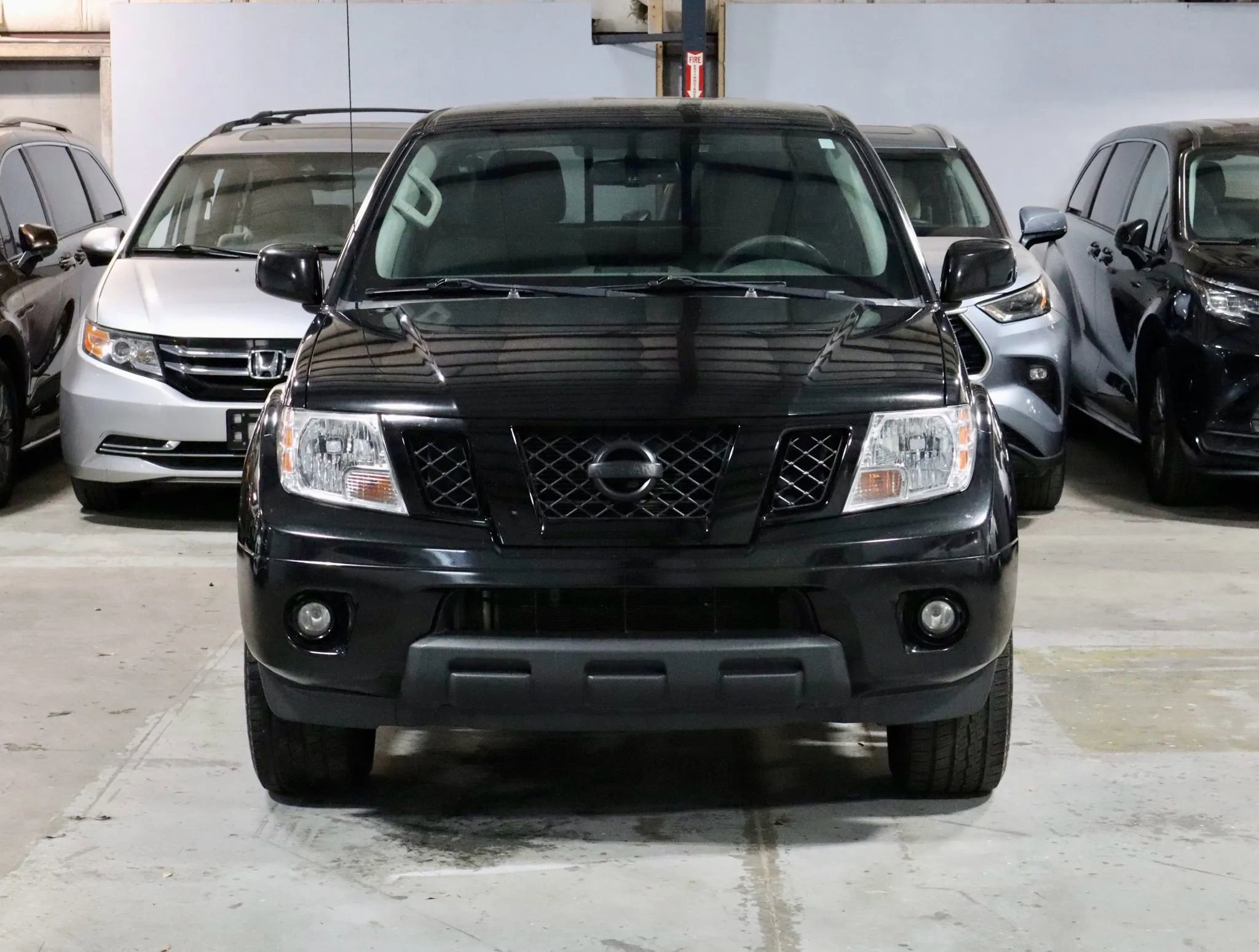 Used 2020 Nissan Frontier SV w/ Midnight Edition Floor Mats image 2