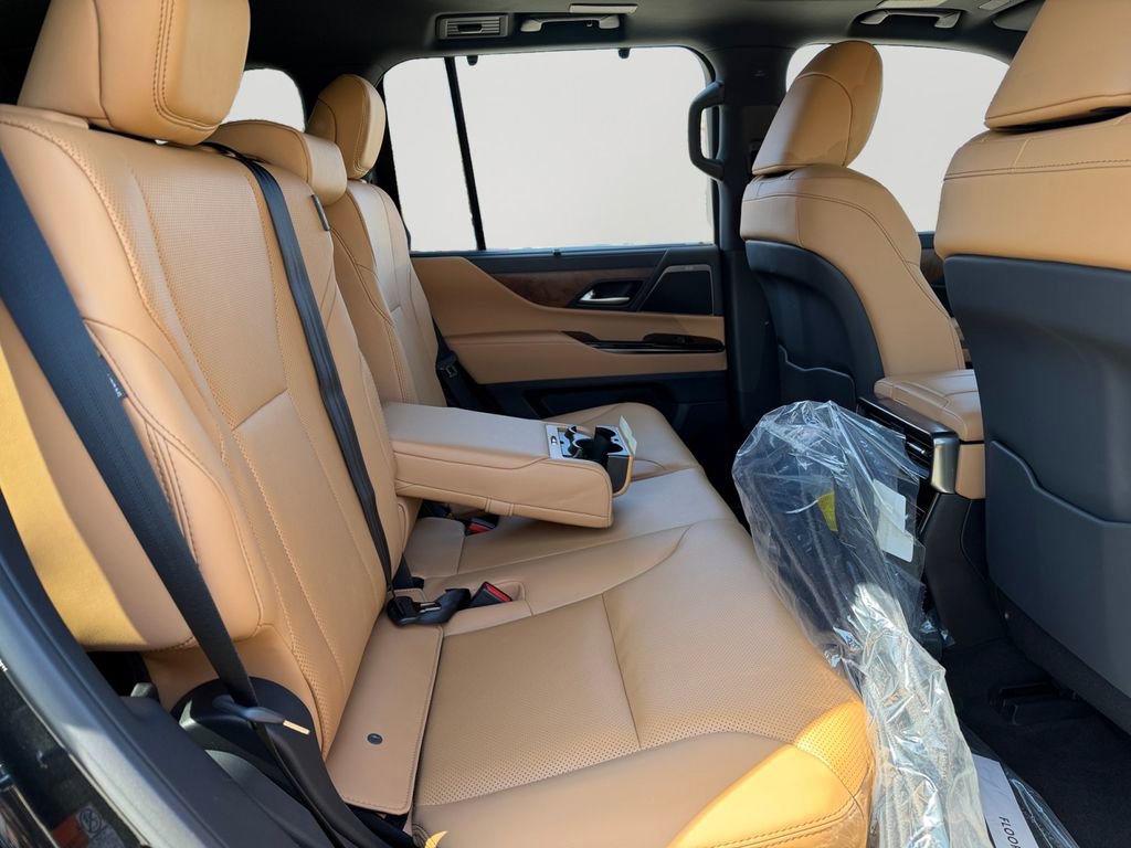 New 2026 Lexus LX 700h Luxury AWD/4WD image 8