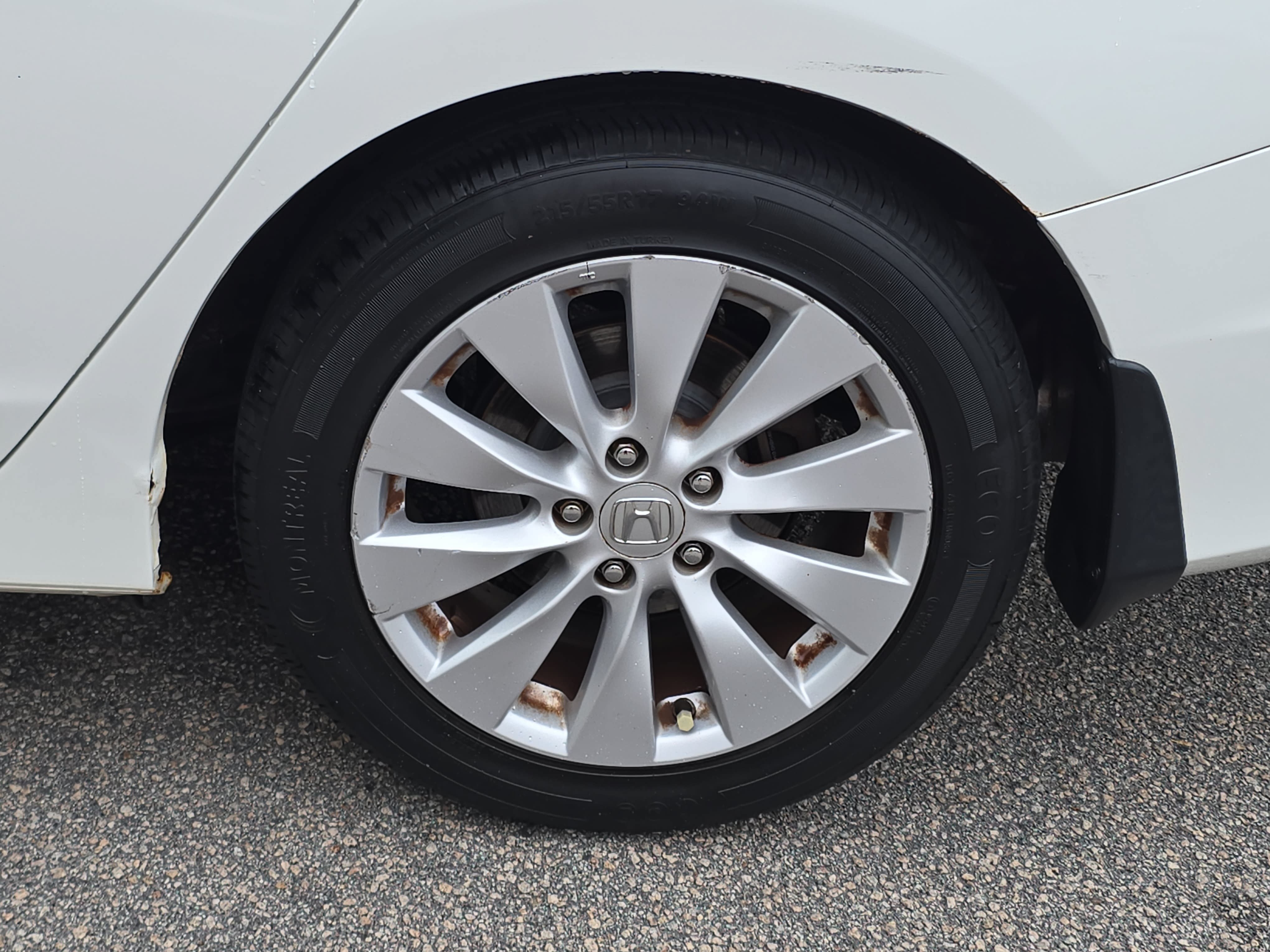 Used 2013 Honda Accord EX-L image 32