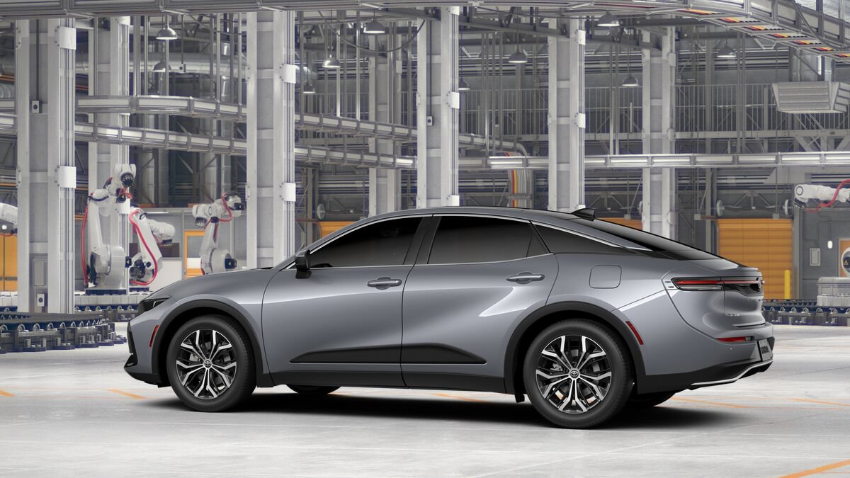 New 2026 Toyota Crown AWD/4WD image 5