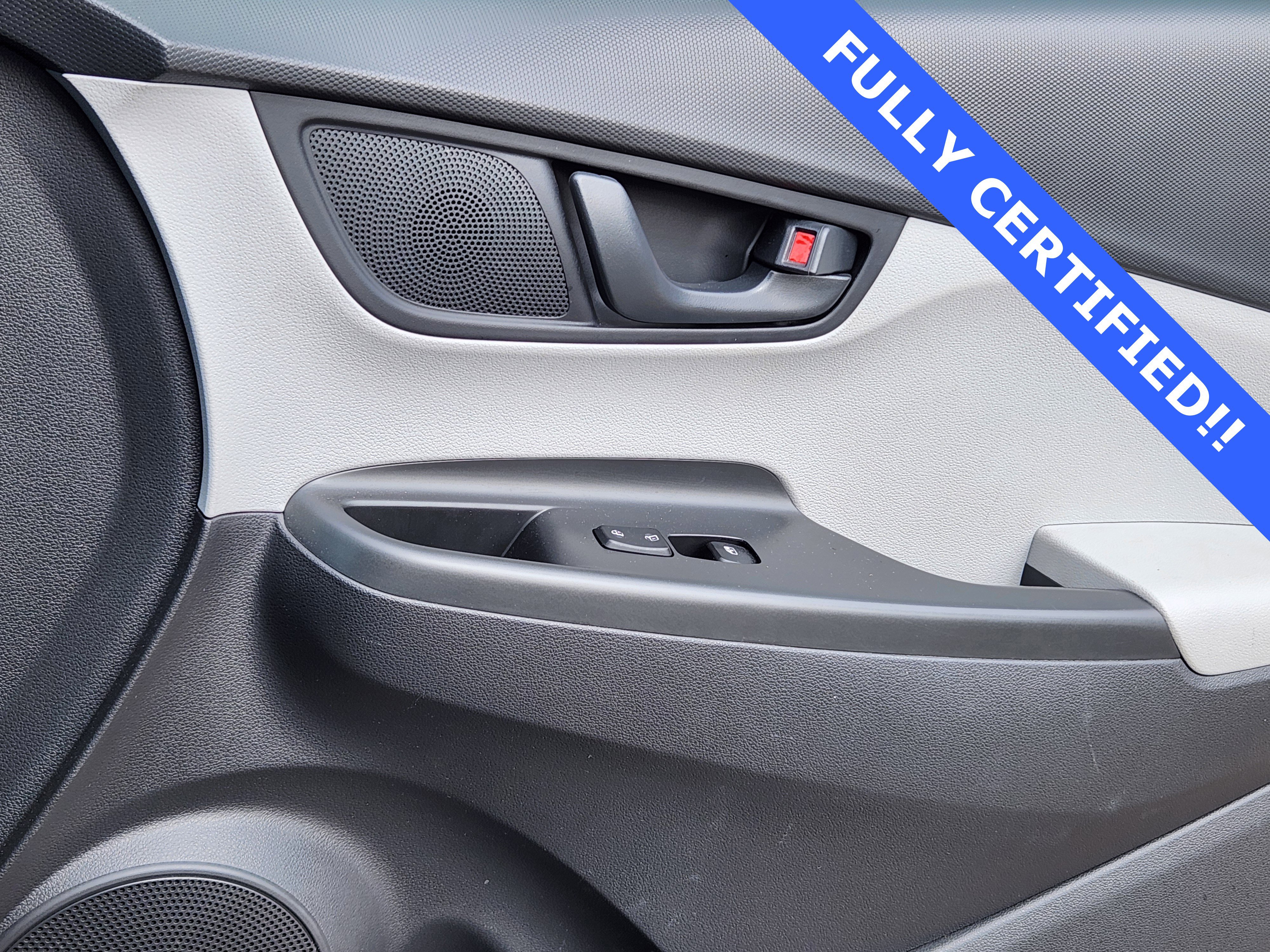 Used 2023 Hyundai Kona SEL image 14