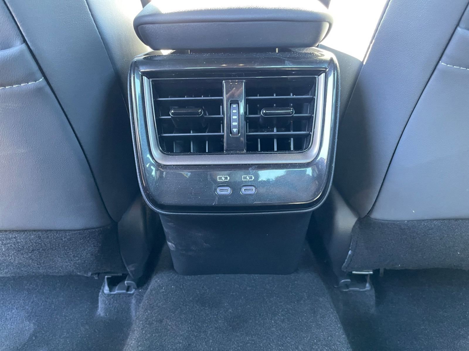 Used 2025 Toyota Crown XLE image 24