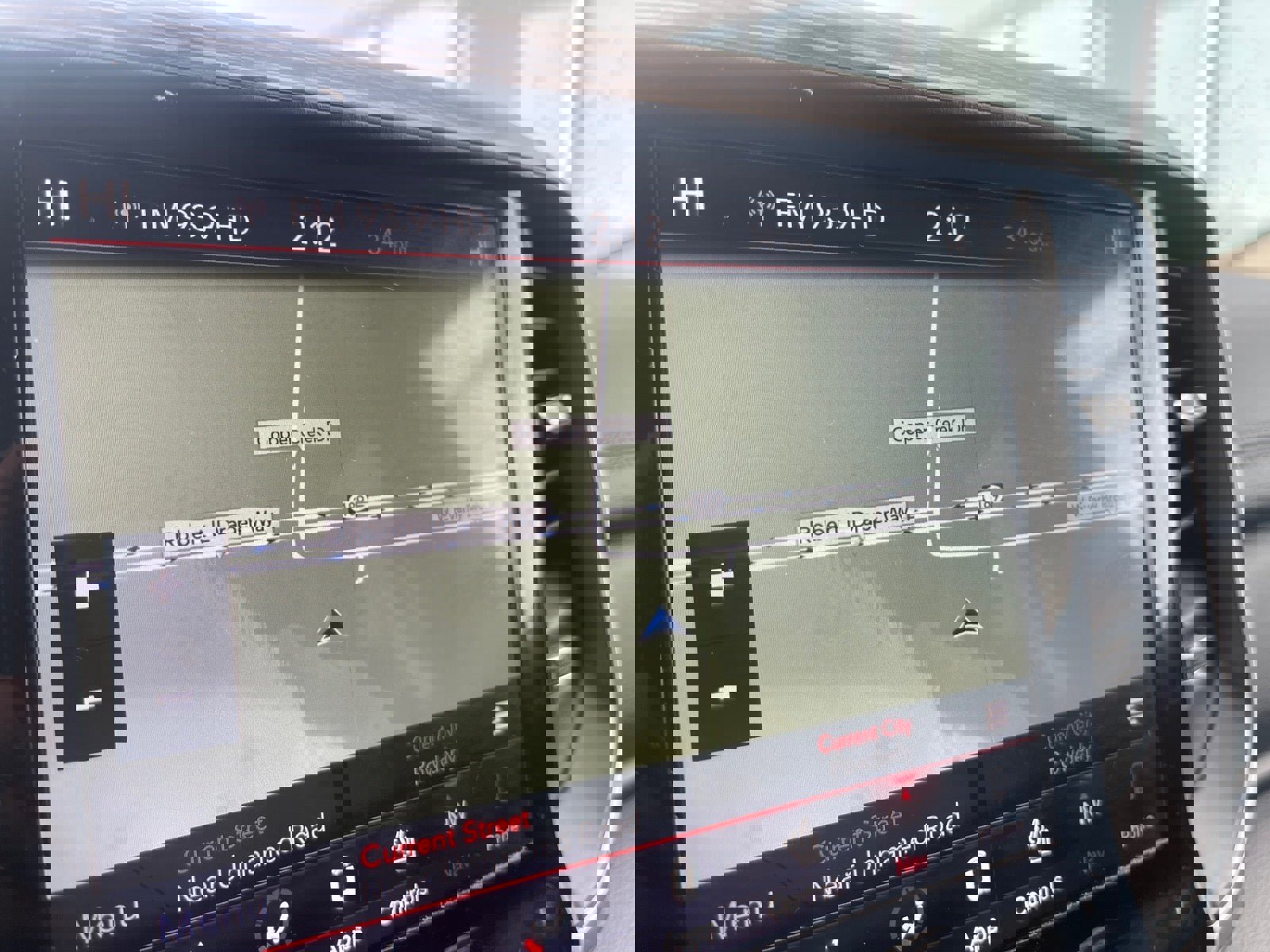 Used 2019 RAM 1500 Laramie image 14