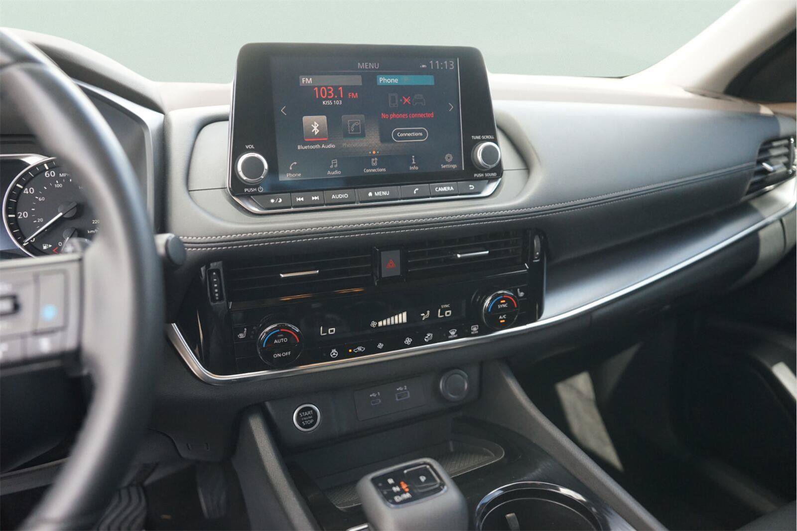 Used 2021 Nissan Rogue SV w/ Premium Package FWD image 27