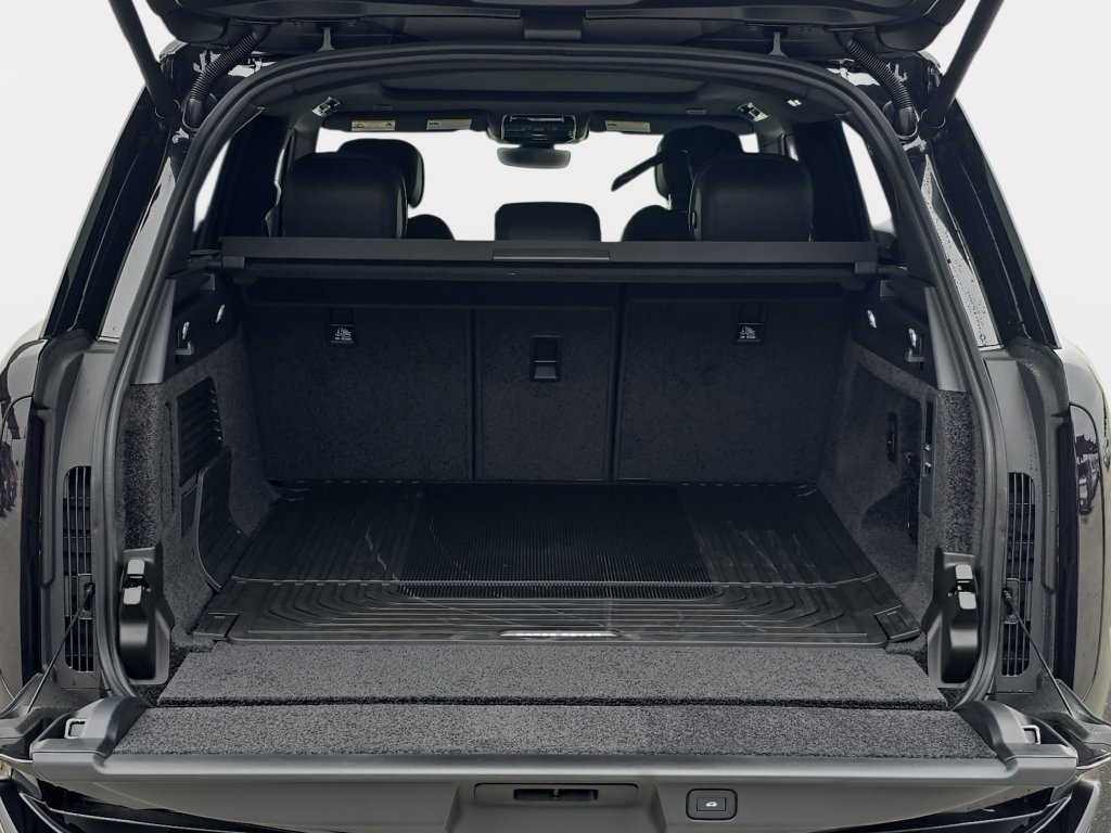 New 2026 Land Rover Range Rover SE AWD/4WD image 12