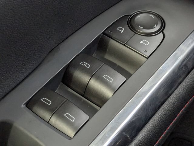 Used 2026 Chevrolet Traverse Z71 w/ Enhanced Driving Package AWD/4WD image 33