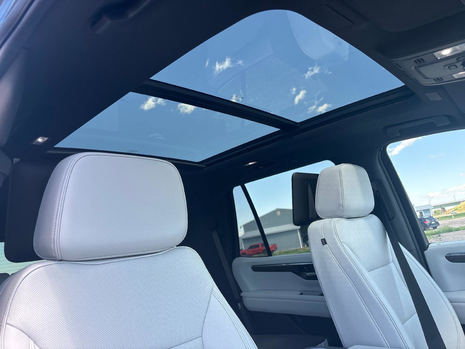 New 2025 Chevrolet Tahoe Premier image 31