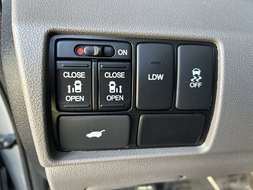 Used 2017 Honda Odyssey EX-L image 5