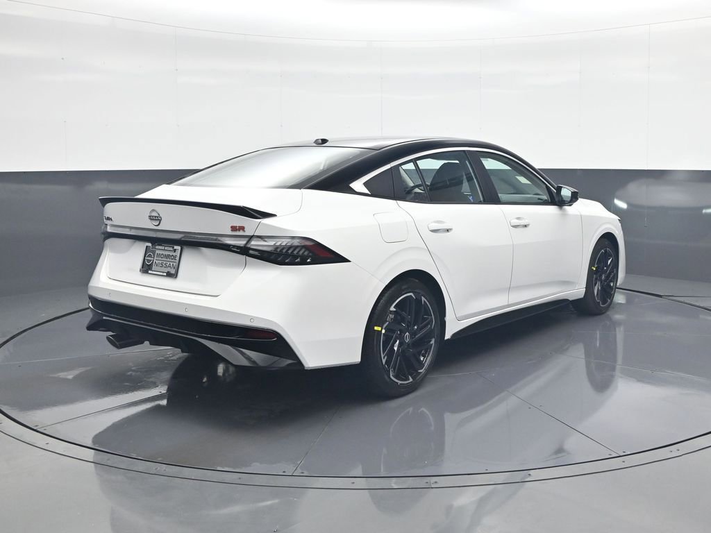 New 2026 Nissan Sentra SR w/ SR Premium Package image 7