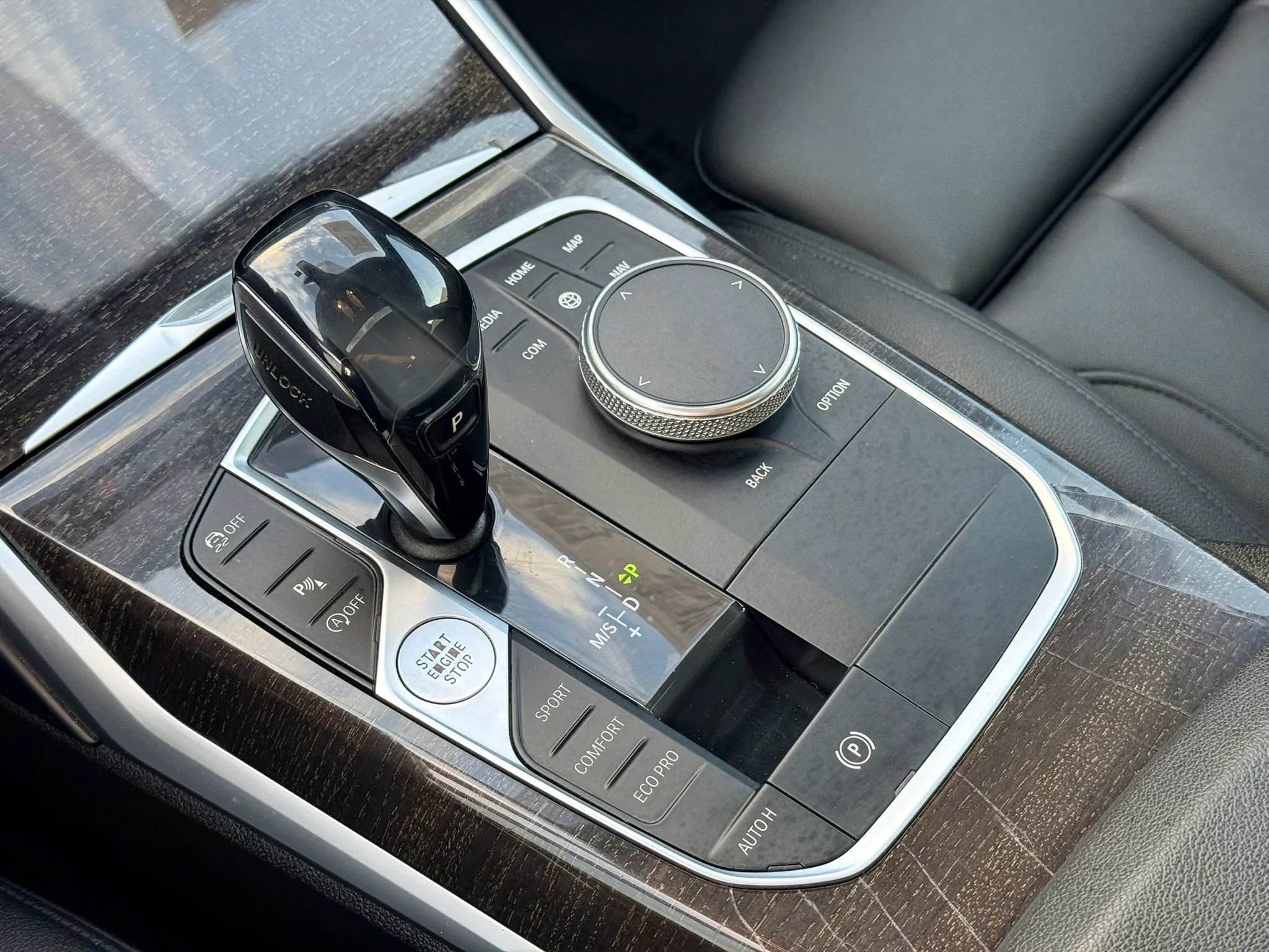 Used 2020 BMW 330i Sedan w/ Convenience Package image 21