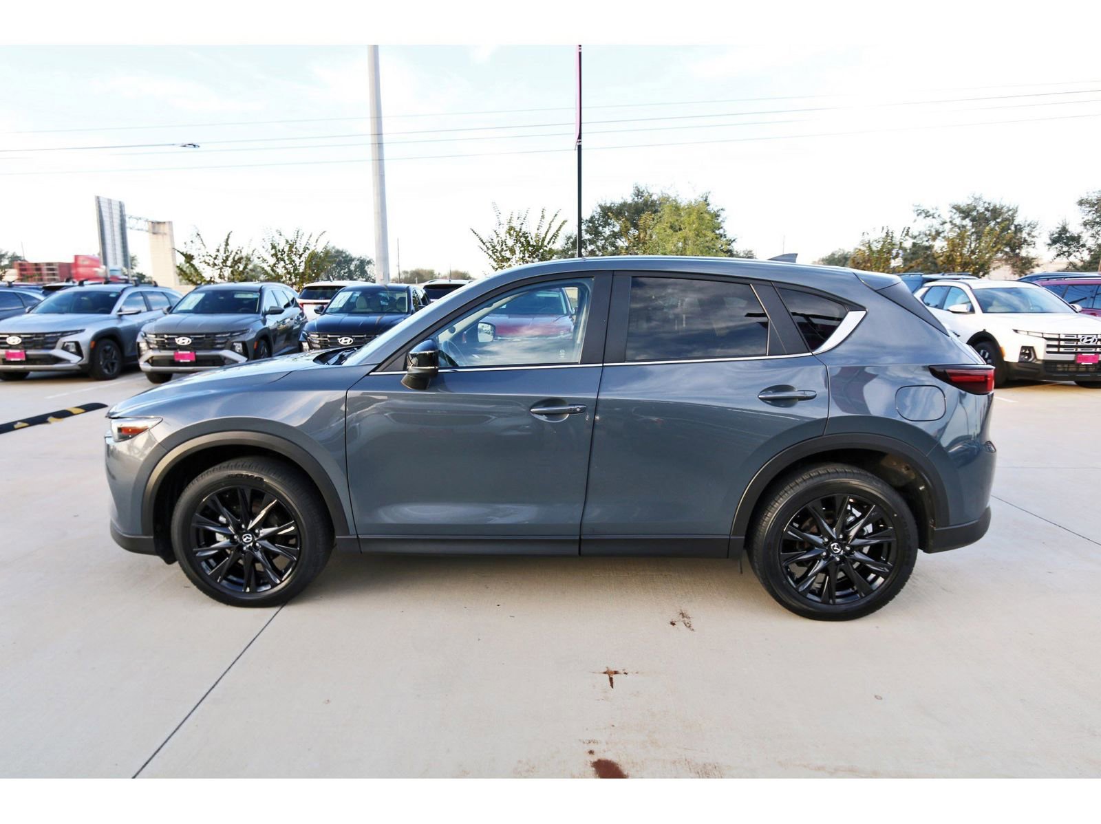 Used 2024 MAZDA CX-5 Carbon Edition image 5