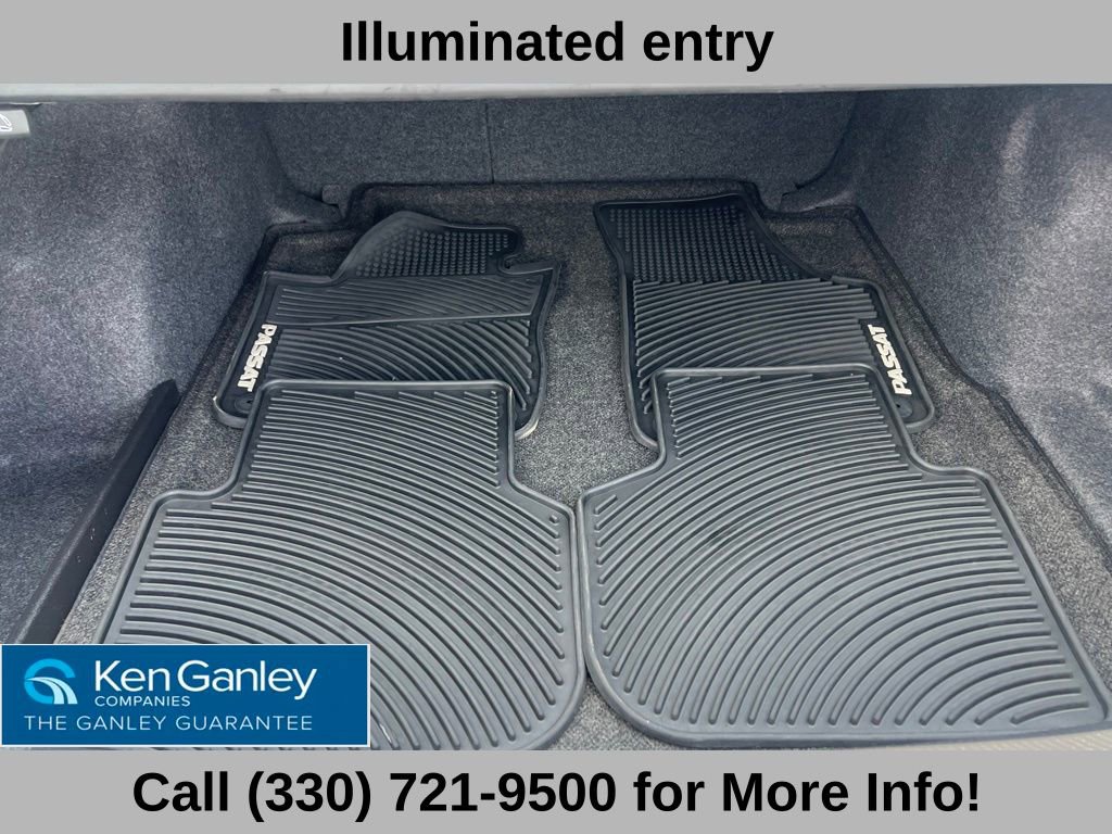 Used 2018 Volkswagen Passat 2.0T R-Line FWD image 48