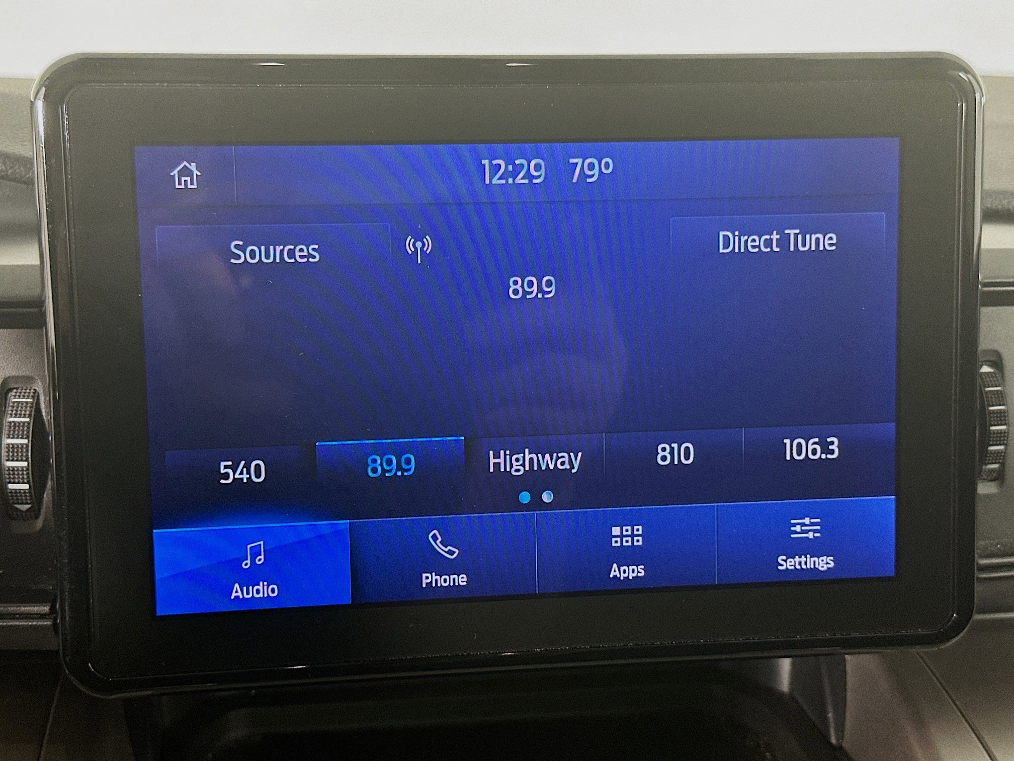 Used 2020 Ford Explorer XLT image 21