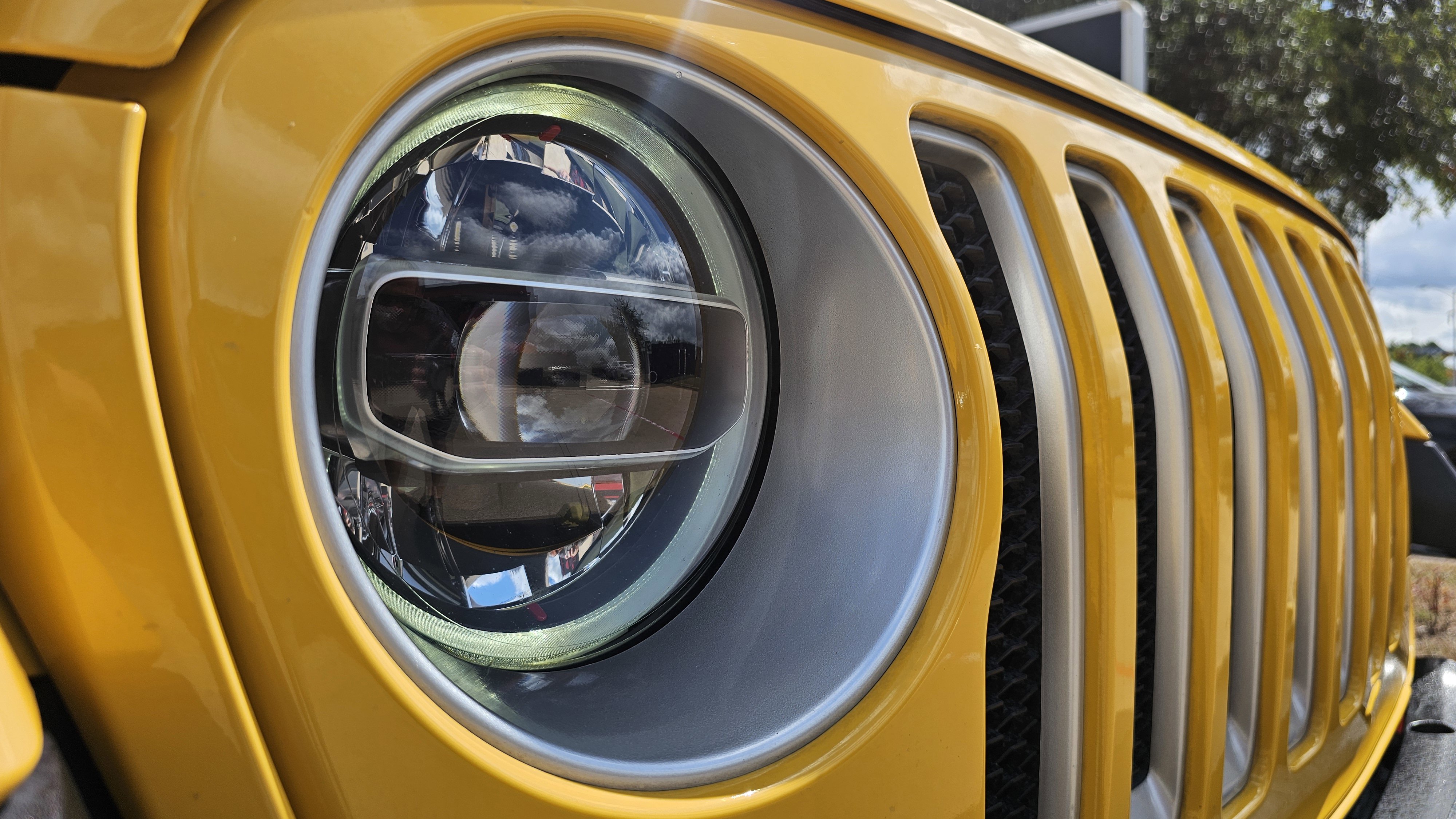 Used 2021 Jeep Wrangler Unlimited Sahara image 13