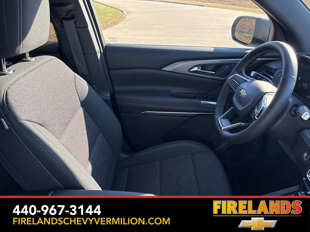 New 2026 Chevrolet Traverse LT w/ Driver Confidence Package image 36