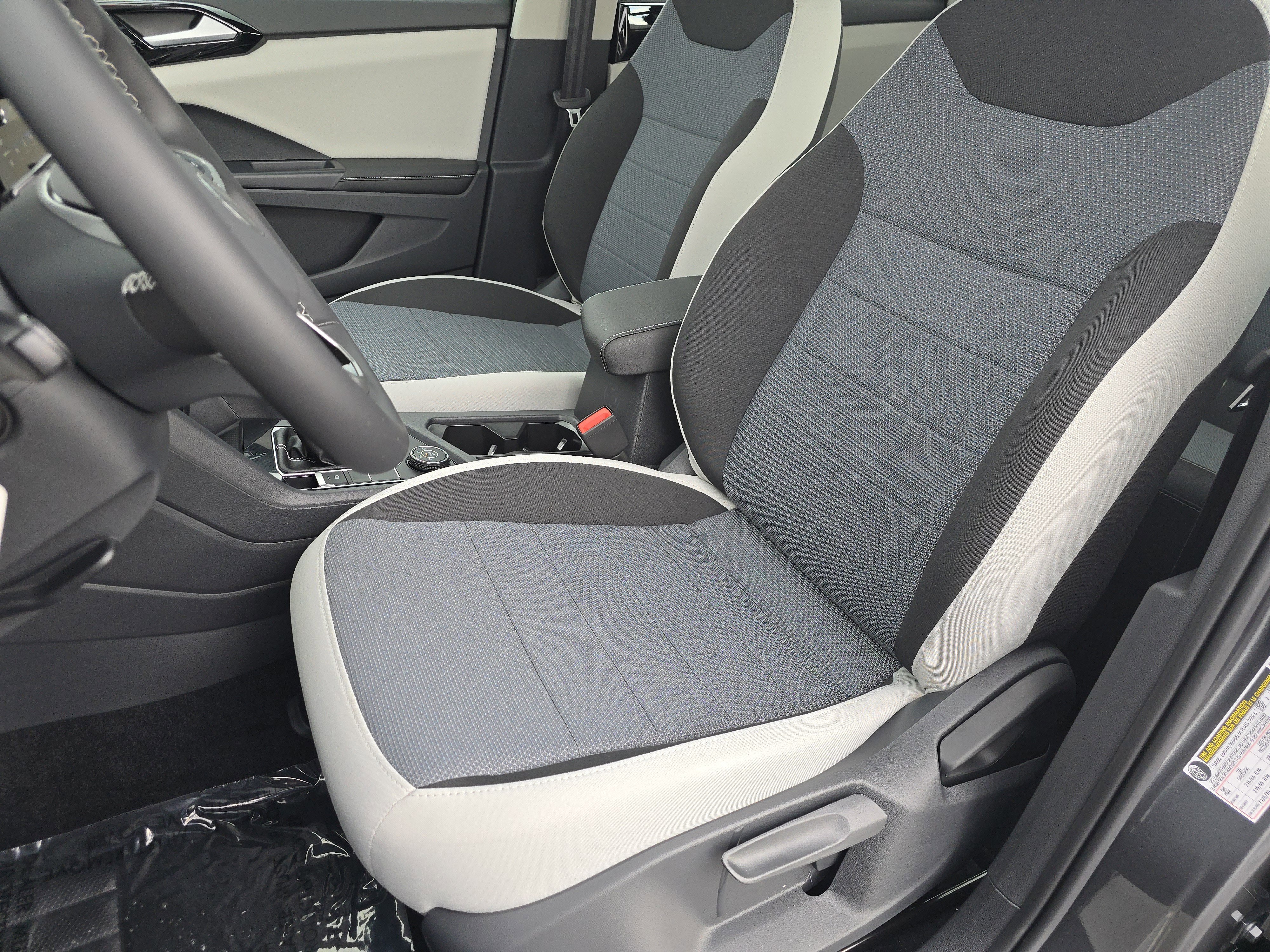 New 2025 Volkswagen Taos S image 21