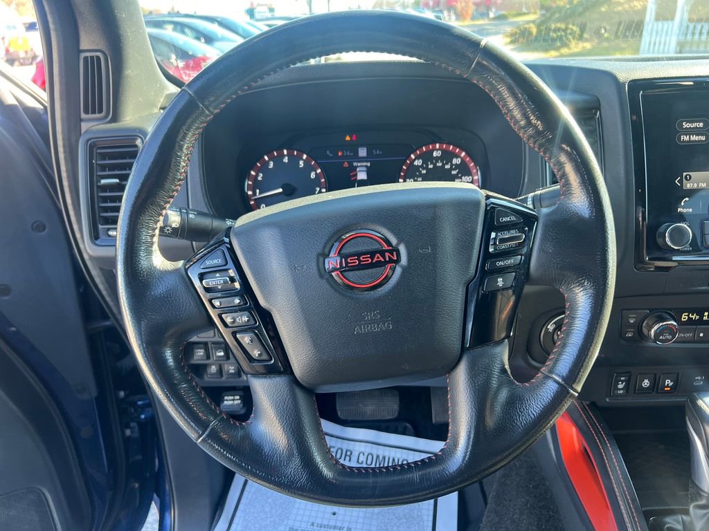 Used 2022 Nissan Frontier PRO-4X image 15