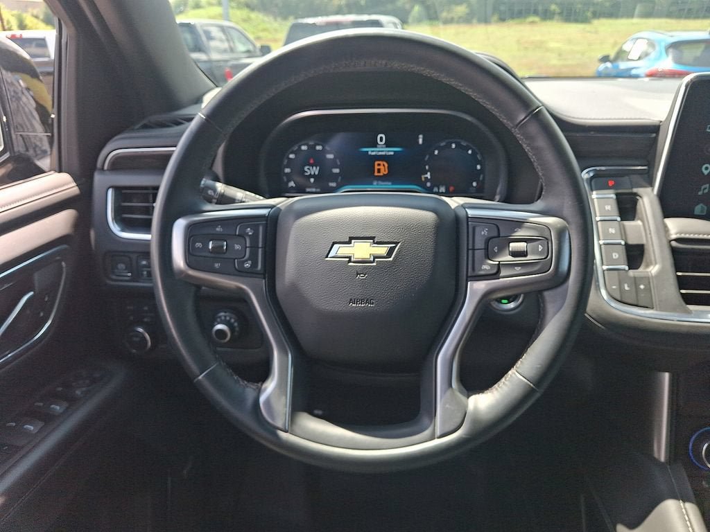 Used 2023 Chevrolet Tahoe LT w/ Luxury Package AWD/4WD image 19