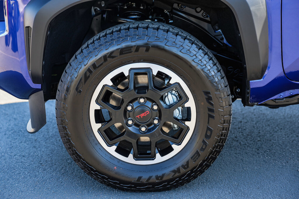 Certified 2025 Toyota Tacoma TRD Off-Road w/ TRD Off Road Upgrade Package image 31