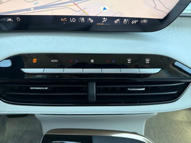 New 2026 Buick Enclave Avenir w/ Super Cruise Package AWD/4WD image 17