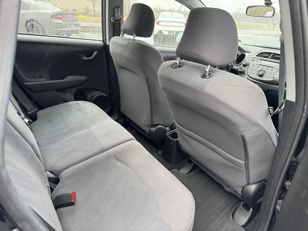 Used 2010 Honda Fit image 7