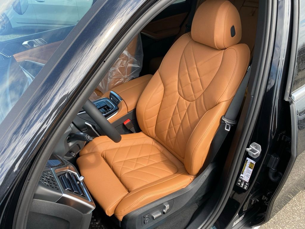 New 2026 BMW X5 xDrive40i w/ Premium Package image 11