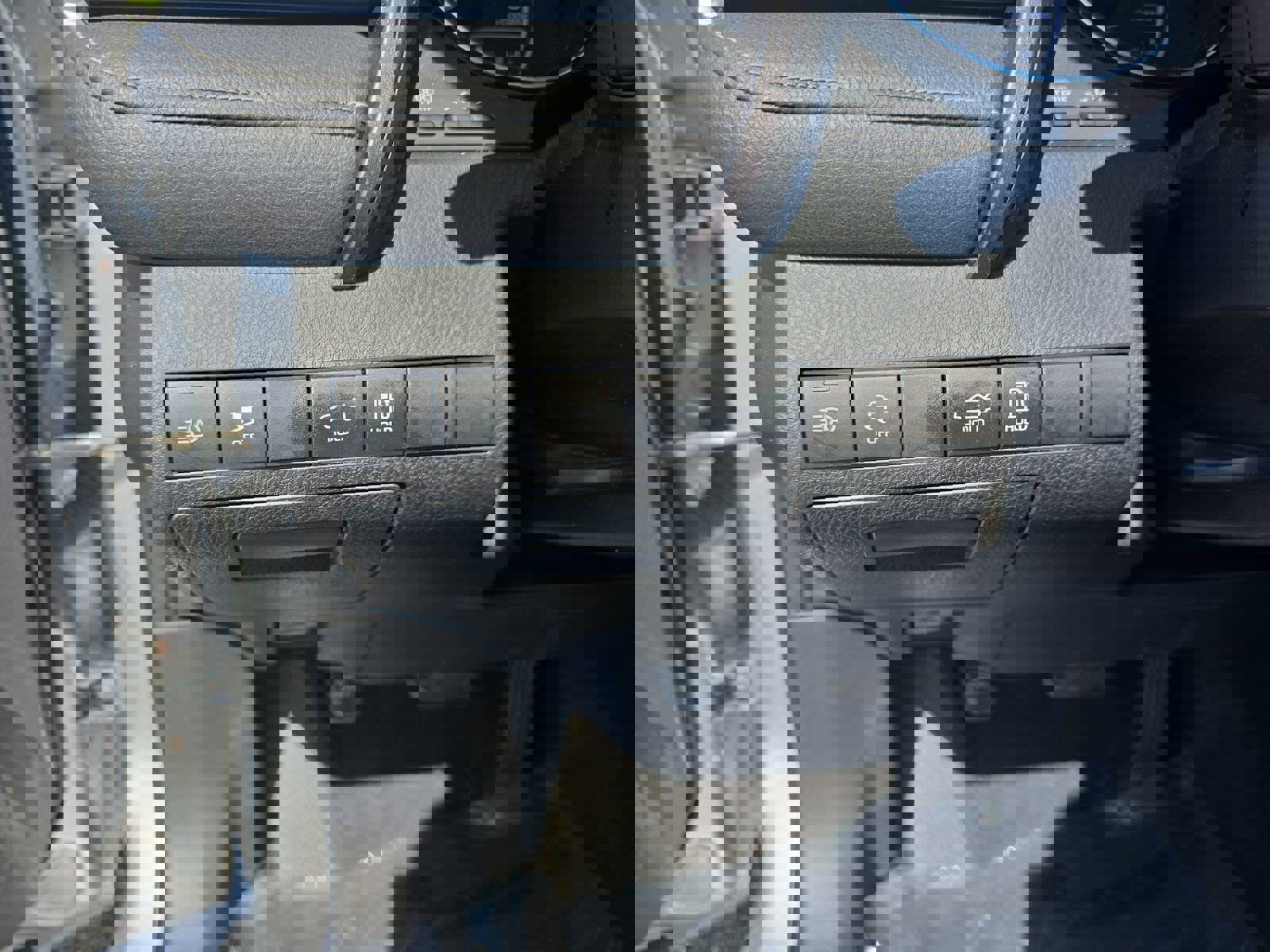 Used 2020 Toyota Camry SE FWD image 28