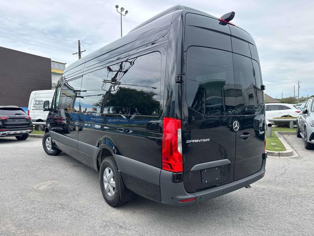 New 2026 Mercedes-Benz Sprinter 2500 image 3