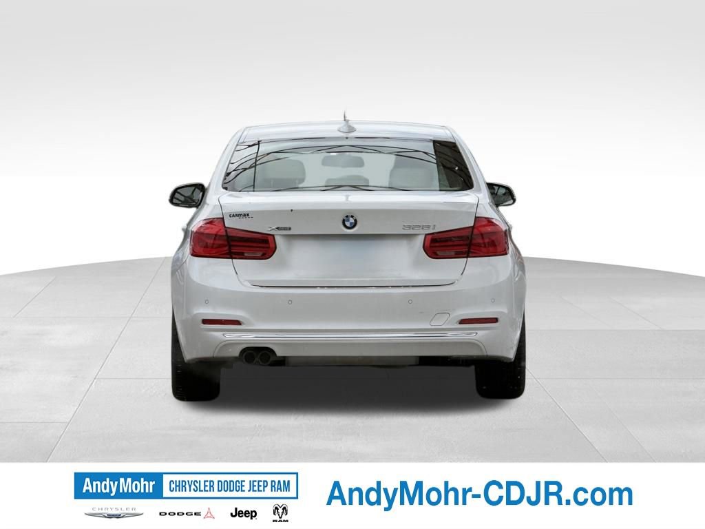Used 2016 BMW 328i xDrive Sedan image 4