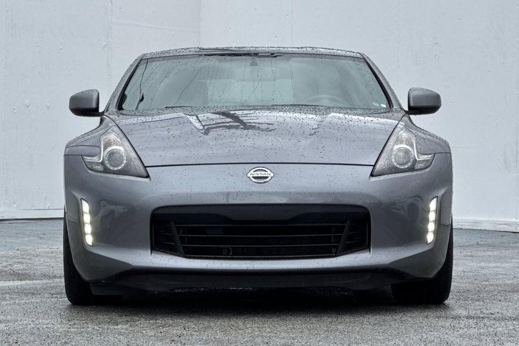 Used 2020 Nissan 370Z Touring Sport image 8