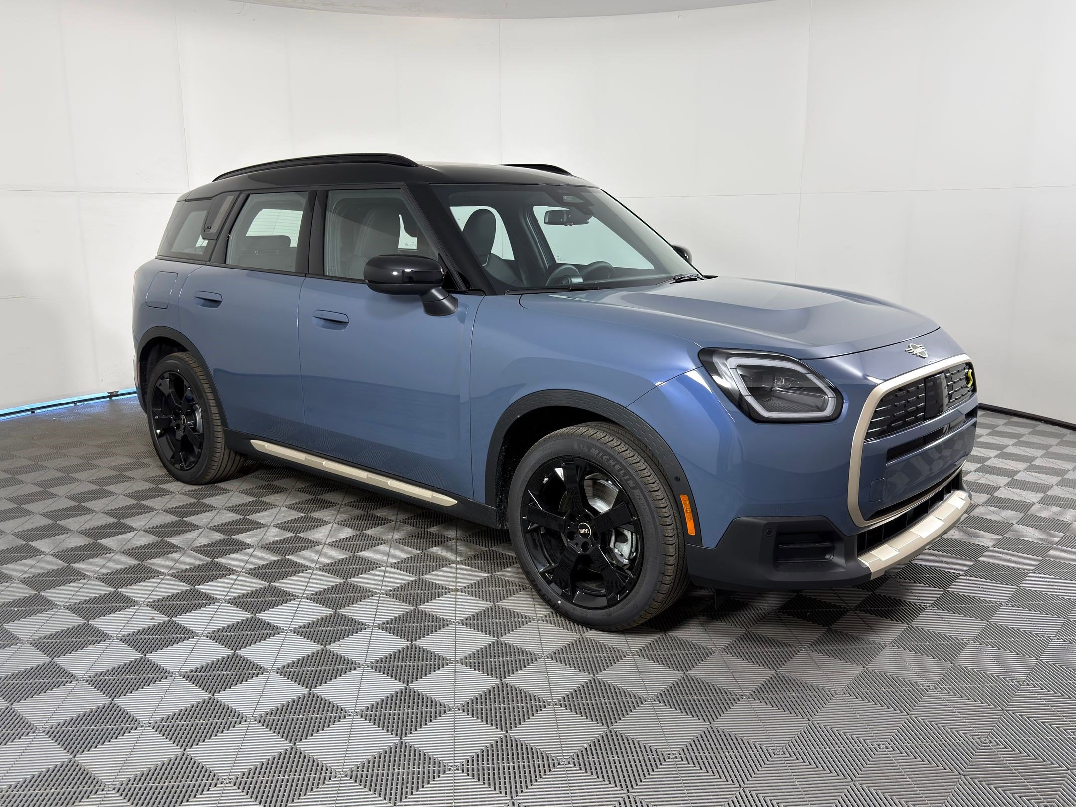 New 2026 MINI Cooper Countryman SE image 6