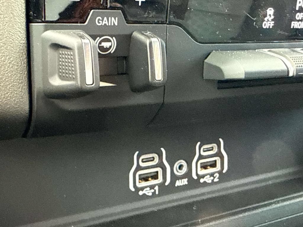 New 2026 RAM 1500 Big Horn w/ Night Edition AWD/4WD image 25