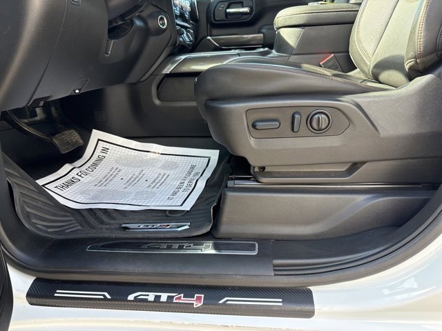 Used 2023 GMC Sierra 2500 AT4 w/ AT4 Premium Plus Package image 28