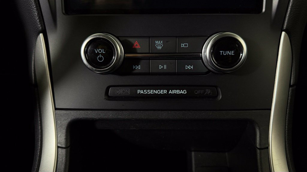 Used 2024 Ford Edge SEL AWD/4WD image 23