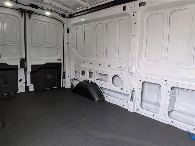 New 2026 Ford Transit 250 148 Medium Roof Extended AWD image 14