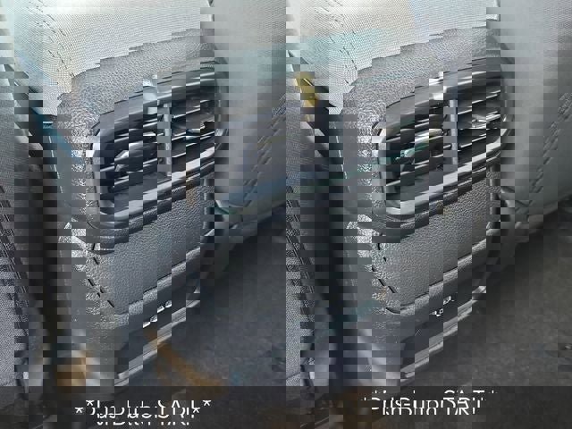 Used 2023 Honda Pilot LX image 13